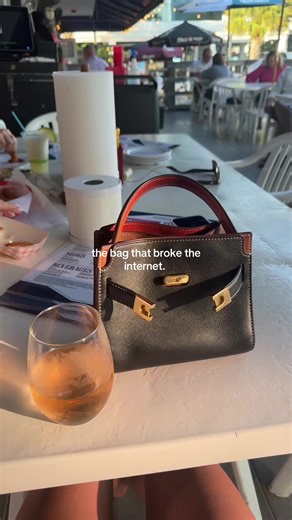 Paige (@paigestans1)’s videos with suono originale - Aulos