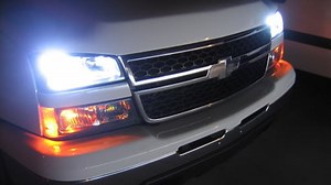 Chevrolet Silverado 1500 How to Adjust Align Aim Headlights
