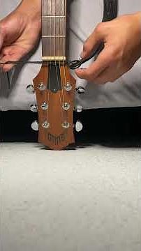 How to add a guitar strap