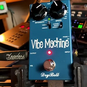 9.1K views · 873 reactions | The @drybell1996 Vibe Machine V3, fun and unabashedly analog mod tones to enhance your guitar stylings #guitar #guitarist #guitartone #guitarsolo #guitargear #guitarpedals #pedaldemo @suhrcustom | Pete Thorn | Facebook