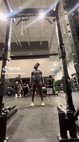 Mastering the Hang Clean Technique for Tired Legs