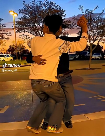 Mexican Huapango Dance Performances and Tutorials