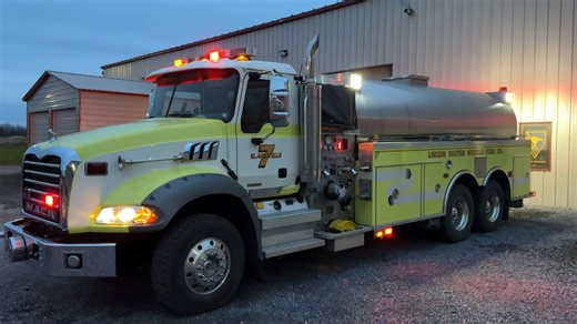 💡Out with the old in with the new. 🚨 This tanker was experiencing warning light issues from the old 5mm led technology. For a very affordable cost these ￼perimeter lights and scene lights were upgraded with Tecniq products. Offering a lifetime warranty on the lights and lifetime on our quality of work you can’t go wrong with an upgrade. For a free estimate: Vehiclequotes@911rapidresponse.com | 911 Rapid Response
