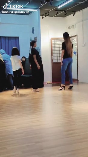 A lion never fears to walk alone 🔥🔥🔥🔥🔥#selflove #kidsmodeling #kidsmodel