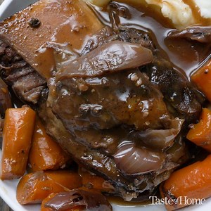 Slow-Cooker Short Ribs