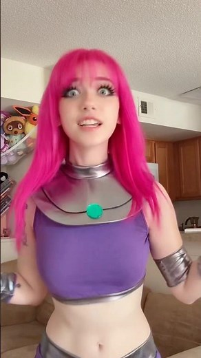 Starfire cosplay!!