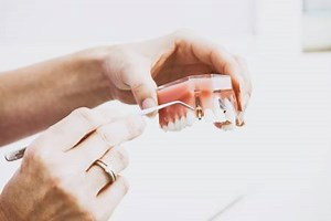 Missing A Tooth? Single Tooth Denture Options