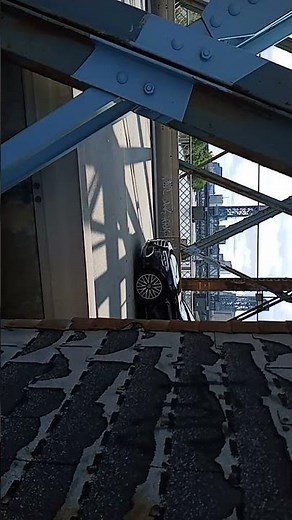 annie bridge from the movie