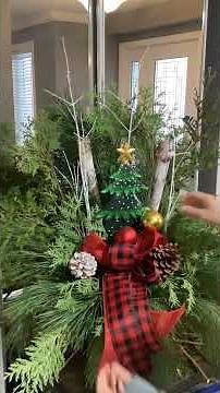 How to Make Simple & Easy Christmas Planters Porch Display