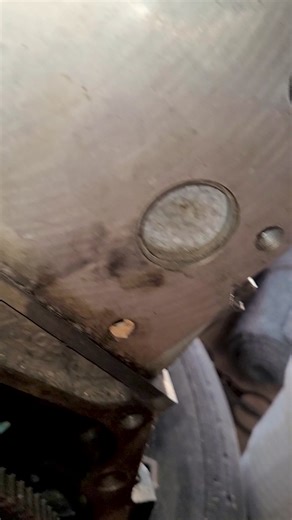 Matt on Instagram: "EVERY Chevy Truck LS Engine Swap? #automotive #mechanic #chevy #silverado #chevytrucks #trucks #trucklife #chevylife #vortec #cateye"