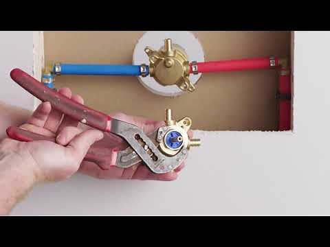 M-CORE™ by Moen | M-CORE™ Transfer Valve, 1-Handle Mixing Valve and 3 Series Showering