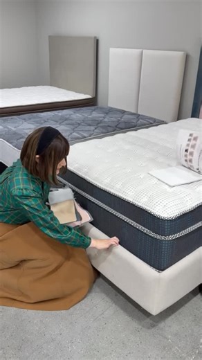 RAIZY FRIED on Instagram: "I walked into Sleep Saver for two new mattresses and a master bed and walked out with new mattresses for the whole family 🙈 That is how good the deals were. BEST PRICES, best experience, and truly the best kept secret that is now not going to be a secret anymore…. Sleep Saver has: 🛏 The best deals on mattresses for every comfort level 🛏 Custom and semi custom beds with tons of style options to make your dream bedroom come true! 🛏 So many mattresses in stock, they c