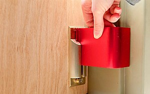 Easy Emergency Door Lock For Classrooms | Nightlock Lockdown 2