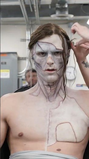 jacob elordi's transformation into the creature in frankenstein is incredible