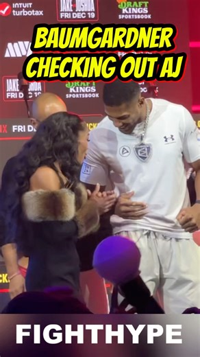 Alycia Baumgardner CHECKING OUT Anthony Joshua Ready to HOLLA 🥰