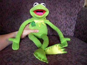 1999 TYCO MAGIC TALKING KERMIT THE FROG SESAME STREET