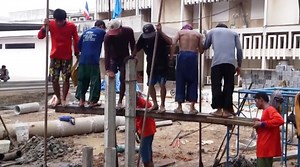 A Cheap Home-Made Pile Driver