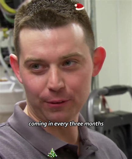 Undercover boss gives $300,000 store to hardworking employees #undercoverboss #hiddenboss #bosslife #fyp #tiktok