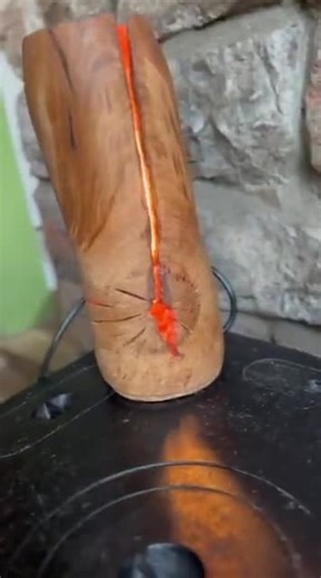 Green Oak Table Lamp, With Natural Splits& Cracks, Which Change as the Wood Dries, to Create a Completely Unique Piece, Including Bulb - Etsy