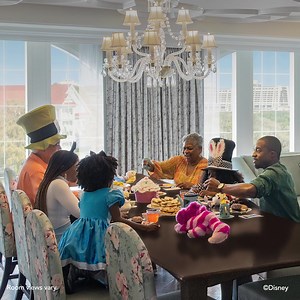 2.8K reactions · 283 shares | Space to cook?✅ Space to sprawl out?✅ Multiple spacious bathrooms?✅ Choose from Villas that sleep up to 12 and bring the whole fam along for each magical stay! | Disney Vacation Club | Facebook