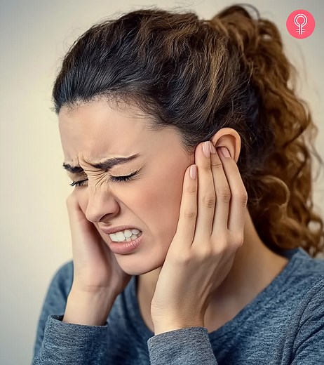 How To Unclog Ears: 8 Effective Natural Remedies