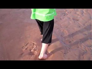 Playing in Quicksand [HD] Mud Suction Stuck