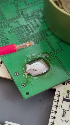 Soldering is difficult to tin, just use flux paste to easily solve the problem #Flux paste #18650