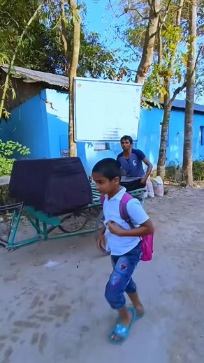 #bijoy_official_143 #bcd_media #tiktok_bangladesh #vairalvideo #বিজয়_সাউন্ড_হাটাশ_বাজার