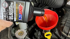 How motor oil color affects performance. (Hint: It doesn’t). - AMSOIL Blog