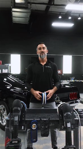 Microfiber or Wool – which one’s right for your cut? Microfiber pads work best with dual-action polishers because the short synthetic fibers can’t handle the heat of a rotary. Our Low Lint Wool Pads give you more flexibility, delivering surgical precision on both rotary and DA tools. Which one’s your go-to? | Lake Country Manufacturing