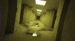 VHS風ボディカム視点で「Backrooms」を探索するオンラインゲーム『Backrooms Rec.』のプレイテストが開始。海外で流行ったネットミームを題材にした不思議な空間を生き延びよう