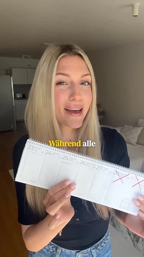 Du bist Angestellt – willst aber zusätzlich 487€ / Tag verdienen... ...Ohne dein Gesicht zu zeigen, ohne Vorkenntnisse und ohne Risiko? In meinem kostenlosen Video zeige ich dir, wie du dir mit einem Smartphone, einer PDF und 1 Stunde am Tag ein zweites Standbein aufbaust! Schritt für Schritt erklärt in einem kostenlosen Videokurs. ✅ Nur noch 12 Plätze für neue Teilnehmer sind frei – Mache jetzt den Eignungstest und sichere dir den kostenlosen Kurs! | Michael Laster