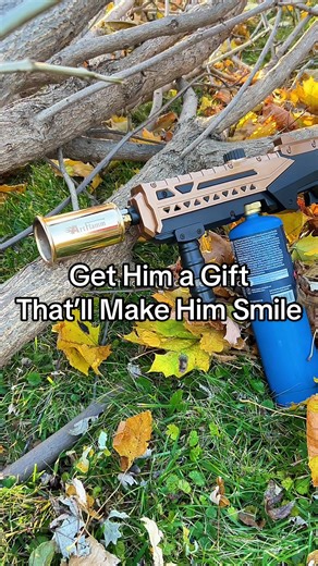 Honestly, the smiles and laughter are the best part of this gift. Perfect for any guy for any event. From dads, brothers, uncles to husbands they’re immediately going to find all the uses for ther torch :) #torch #giftsforhim #fathersdaygift #fathersday #giftideasforhim
