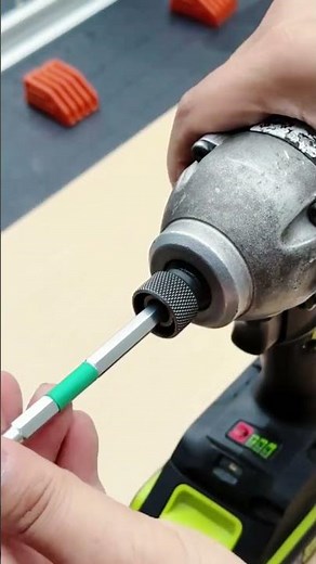 Screwdriver Bits with different types and sizes