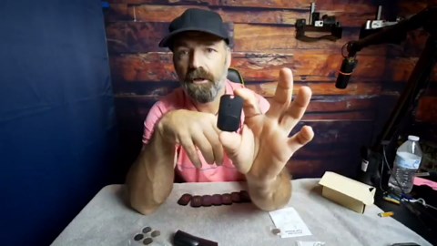 Key Finder Locator,Wireless RF Item Locator with Letters Key Tracker with 85DB Loud Beeping Sound and 115 Feet Remote Control 8 Receivers Anti-Lost Tags and Keychains