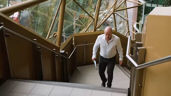 Scholarships for domestic and international students are now open for our new postgraduate degree – the Master of Catchment Science, starting in 2020. We have drastically changed the way our catchments operate, through land clearing, vegetation changes and urbanisation. In a changing climate, extreme weather events are exposing the fact that our catchments are no longer resilient. The Master of Catchment Science is the only catchment-dedicated postgraduate degree in the world. Hosted by the Inte