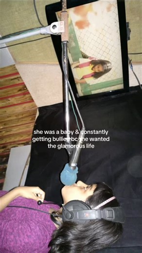 Vriddhi Patwa on Instagram: "acting era in the start 😭 [ school story , glow up , it girl style , confidence is key ]"