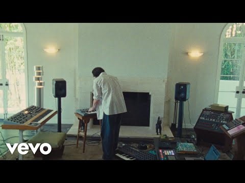 Greg Gonz - Oversimplified (Official Music Video)