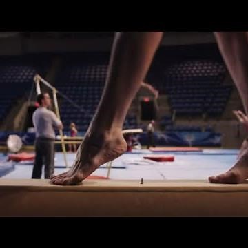 Gymnastics Death Scene in FINAL DESTINATION 5 (2011) horror movie clip