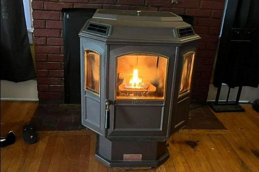 Whitfield Pellet Stoves Troubleshooting [9 Easy Solutions] - FireplaceHubs