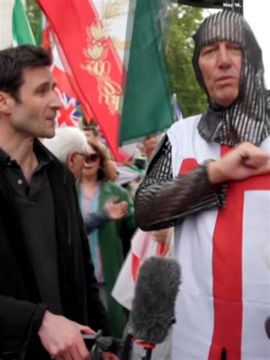 Thousands joined a nationalist, anti-immigration march in London, organized by a movement that is closely linked with MAGA in the U.S. It comes as radical right-wing populism is on the rise in Britain. ABC News Patrick Reevell reported from the rally. #abcnews #news