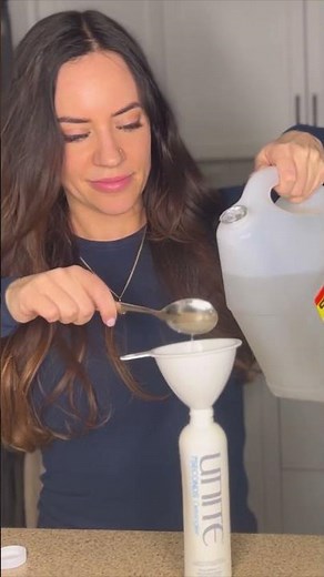 Best Natural Homemade Glass Cleaner!