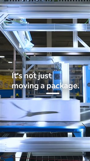 FedEx on Instagram: "Behind every delivery is a team that makes it matter. From everyday moments to life-changing ones, thank you to our team members for making it all possible, especially this time of year. 💜"