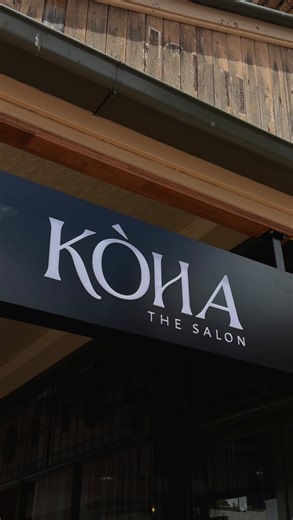 K Ò H A T H E S A L O N on Instagram: "Kòha Unwrapped 🤍 Keeley returned to Kòha Ipswich and had the best time with Madi — because once you find your salon, you don’t look back ✨ Book your appointment via the link in bio. #ipswichhair #kohathesalon #clientreview #hairtransformation"