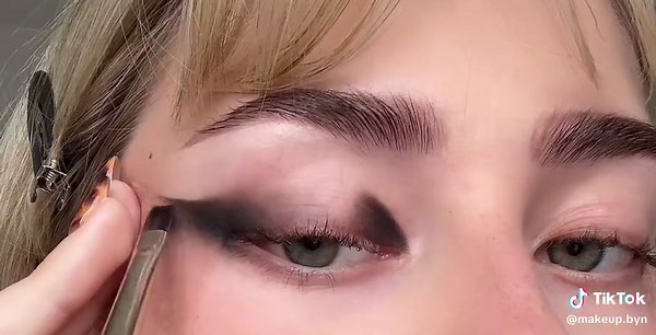 Smoky Eye Makeup Tutorial for Stunning Looks