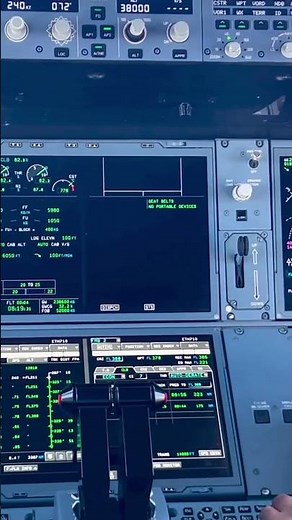 A350 Cockpit Climb-Out with Sharp Turn to ALRAP