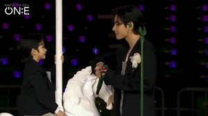 INNER CHILD - KIM TAEHYUNG (completa) ✨ Realmente he reído y llorado con el concierto, agradecida de ser Army y poder disfrutar el enorme talento que se cargan esos 7 angeles maravillosos. #KimTaehyung #InnerChild Cr: JKV | Daily Taehyung Taekook