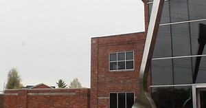 World's largest fork in Springfield is the site of a million selfies