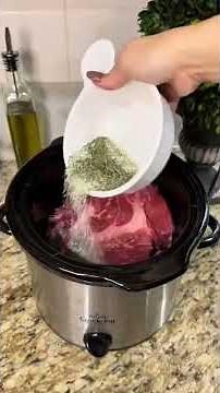 Easy Slow Cooker Recipe – French Dip with Au Jus