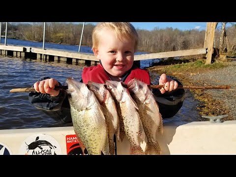 Catch Clean and Cook Crappie! How to Catch Crappie in Spring (Drifting for White Crappie)